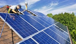 Service d'installation de photovoltaïque et tuiles photovoltaïques à Beautor
